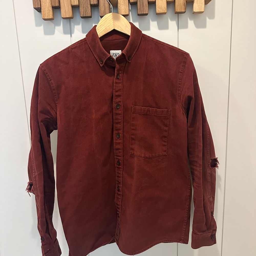 Zara Men's Button-Down Shirt in Rust Red